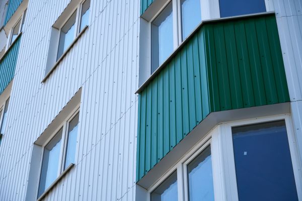 Building Siding Installation in Escondido