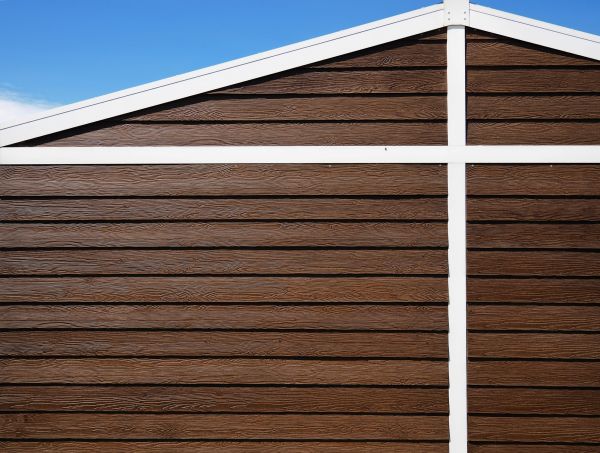 Hardwood Siding Installation in Escondido